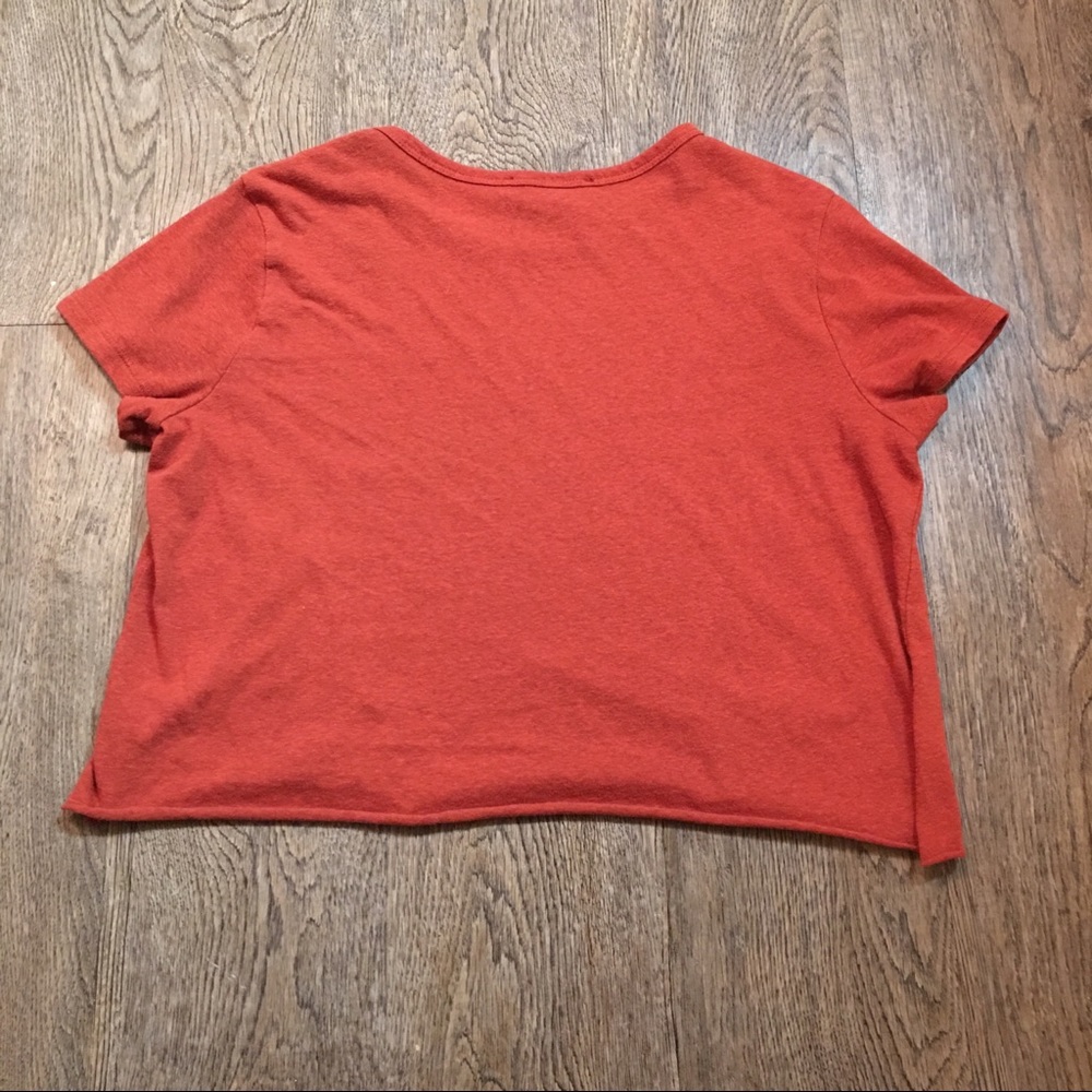 Crop Top - Picture 2 of 3